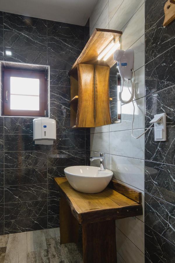 Rustic Lodge Plitvice 1 Plitvicka Jezera Luaran gambar