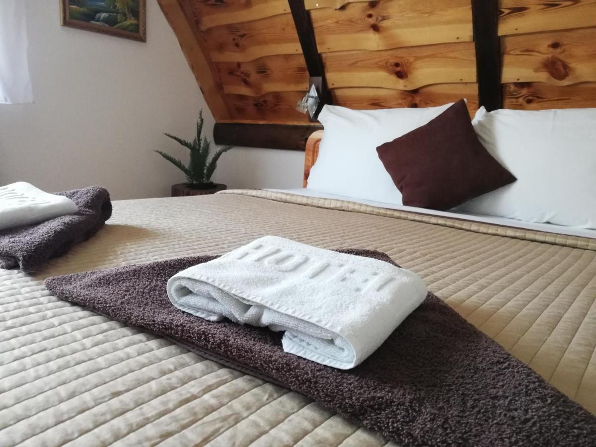 Rustic Lodge Plitvice 1 Plitvicka Jezera Luaran gambar