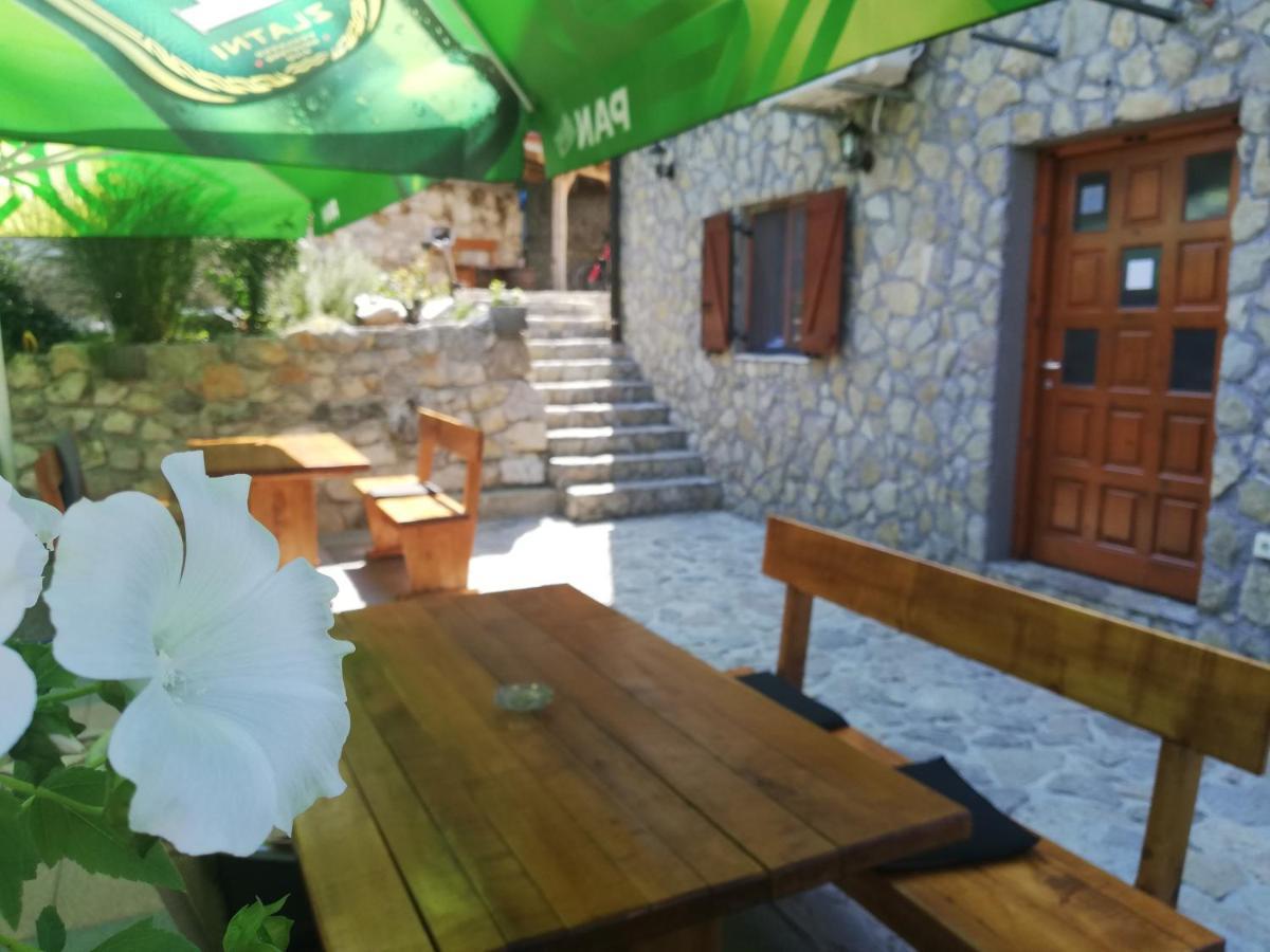 Rustic Lodge Plitvice 1 Plitvicka Jezera Luaran gambar