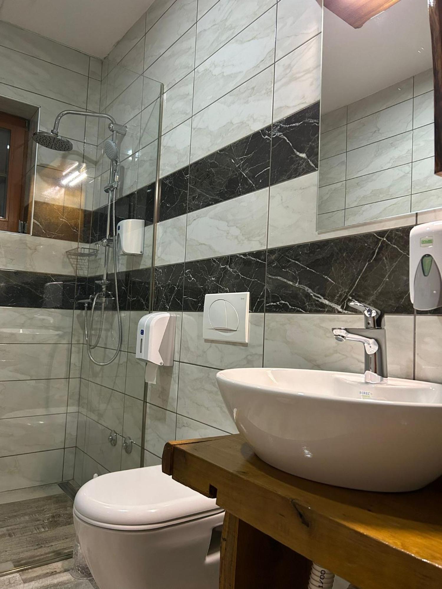 Rustic Lodge Plitvice 1 Plitvicka Jezera Luaran gambar