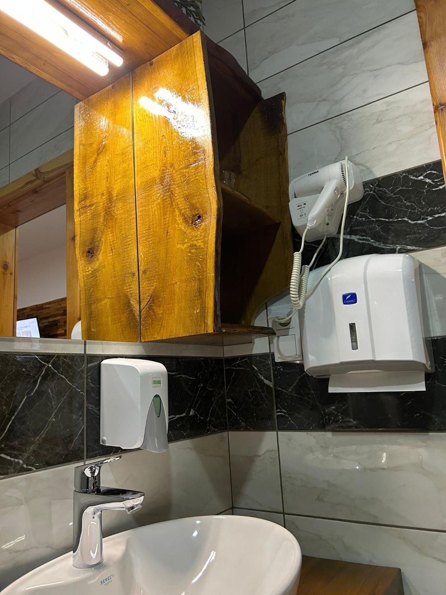 Rustic Lodge Plitvice 1 Plitvicka Jezera Luaran gambar